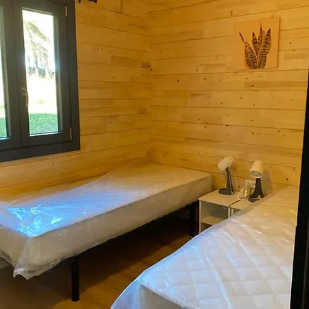 Confortable De 35m² Avec Terrasse - Api-1-52-488 Camping