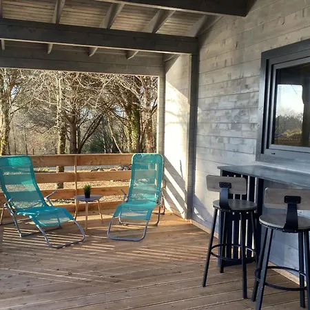 Confortable De 35m² Avec Terrasse - Api-1-52-488 Le Fouilloux