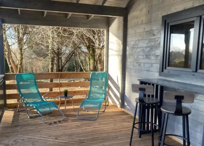 Confortable De 35m² Avec Terrasse - Api-1-52-488 Le Fouilloux